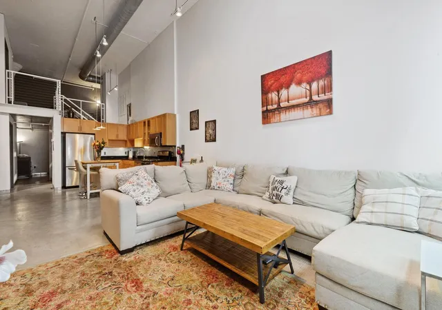 3rd image of 250 Park Ave #712, Minneapolis, MN 55415 | MLS# 7108459