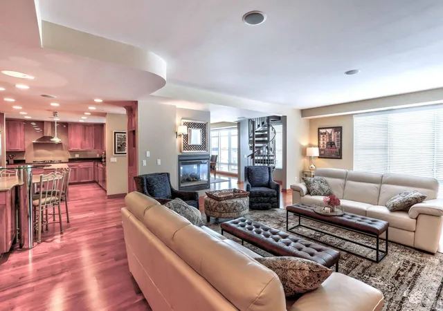 Photo 1 of Condo for sale at 1070 Grandview Ct Ne #406, Minneapolis, MN 55421 | MLS# 7108466 | Listing updated on 2026-08-27