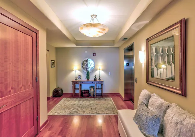 Photo 3 of Condo for sale at 1070 Grandview Ct Ne #406, Minneapolis, MN 55421 | MLS# 7108466 | Listing updated on 2026-08-27