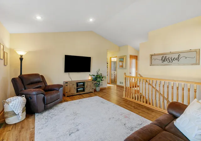 5th image of 2458 Timberwood Ln Ne, Owatonna, MN 55060 | MLS# 7108468