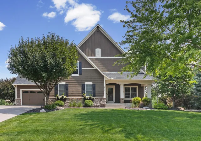2nd image of 2971 Fairway Dr, Chaska, MN 55318 | MLS# 7108482