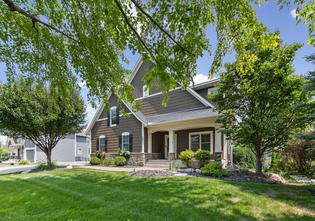 3rd image of 2971 Fairway Dr, Chaska, MN 55318 | MLS# 7108482