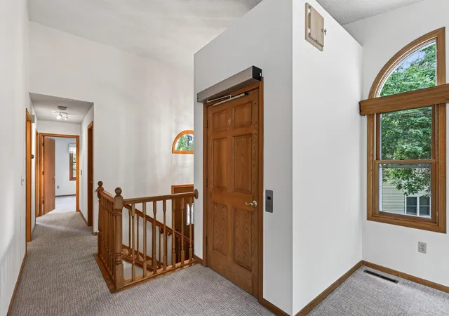 Photo 4 of Single family home for sale at 4238 Boulder Ridge Point, Saint Paul, MN 55122 | MLS# 7108483 | Listing updated on 2026-08-28