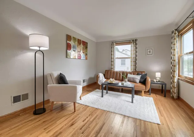 Photo 2 of Single family home for sale at 820 4th Avenue S, South Saint Paul, MN 55075 | MLS# 7108485 | Listing updated on 2026-09-14