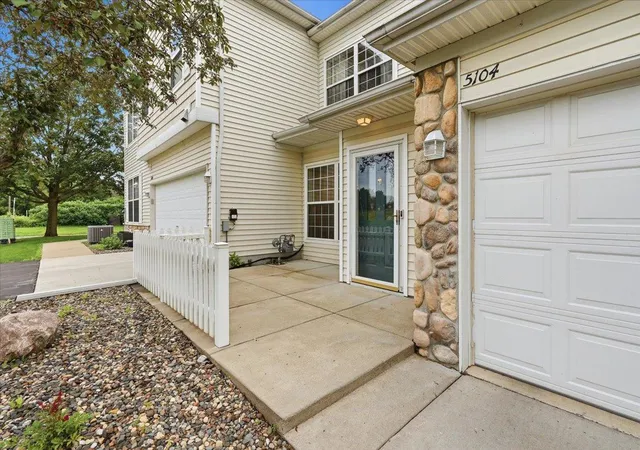 4th image of 5104 Oriole Dr, Farmington, MN 55024 | MLS# 7108499
