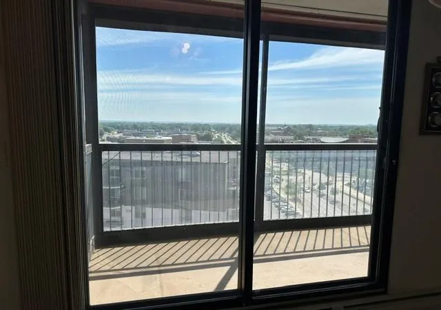 Photo 3 of Condo for sale at 6500 Woodlake Dr #1104, Minneapolis, MN 55423 | MLS# 7108516 | Listing updated on 2026-08-31