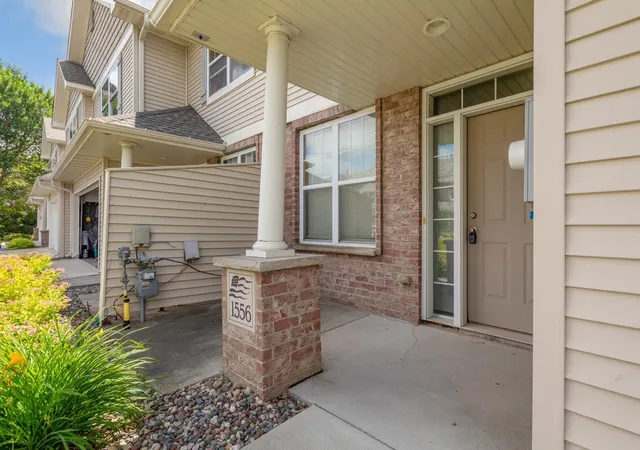 Homes for sale in Northfield, MN | 1556 Independence Dr #202, Northfield, MN 55057 | MLS# 7108546