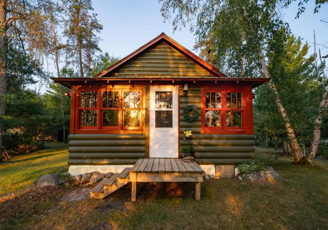 Photo 3 of Single family home for sale at 1922 Vellieux Is, International Falls, MN 56649 | MLS# 7108577 | Listing updated on 2026-08-27