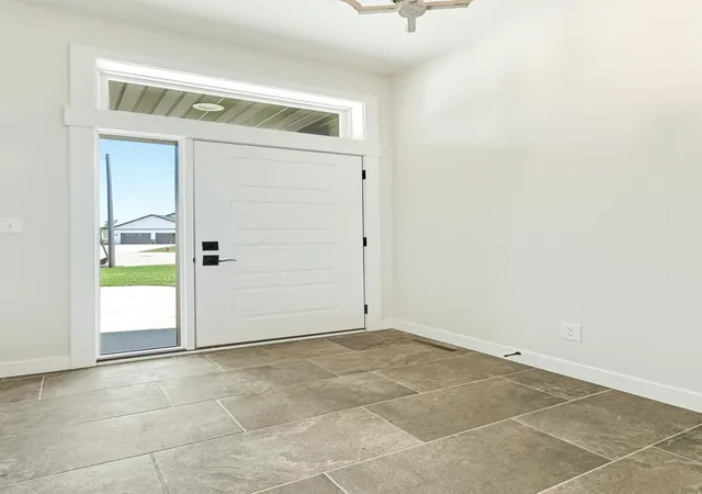 4th image of 413 10Th St W, Mantorville, MN 55955 | MLS# 7108580