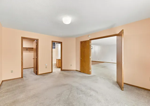image of 616 Jefferson Ave Sw, Watertown, MN 55388 | MLS# 7108597