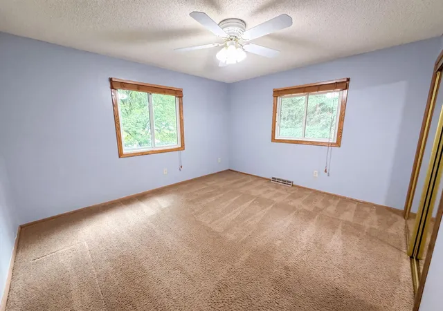 Homes for sale in North Saint Paul, MN | 5243 Latta St, North Saint Paul, MN 55110 | MLS# 7108606