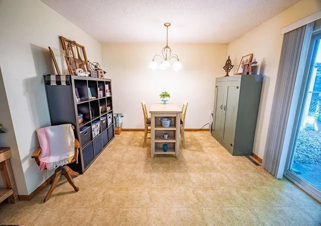 4th image of 561 Burton Cir, Ellsworth, WI 54011 | MLS# 7108611