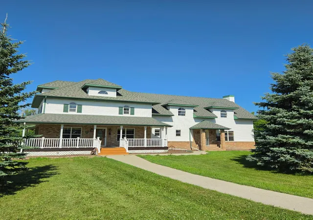 Photo 2 of Single family home for sale at 5684 Highway 10, Dilworth, MN 56529 | MLS# 7108631 | Listing updated on 2026-07-26