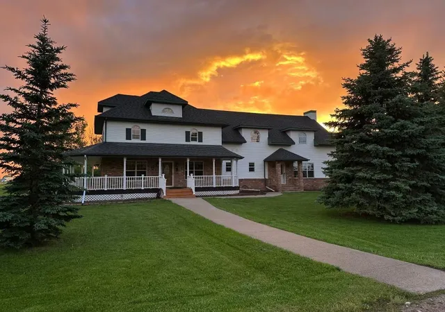 Photo 2 of Single family home for sale at 5684 Highway 10, Dilworth, MN 56529 | MLS# 7108631 | Listing updated on 2026-07-26