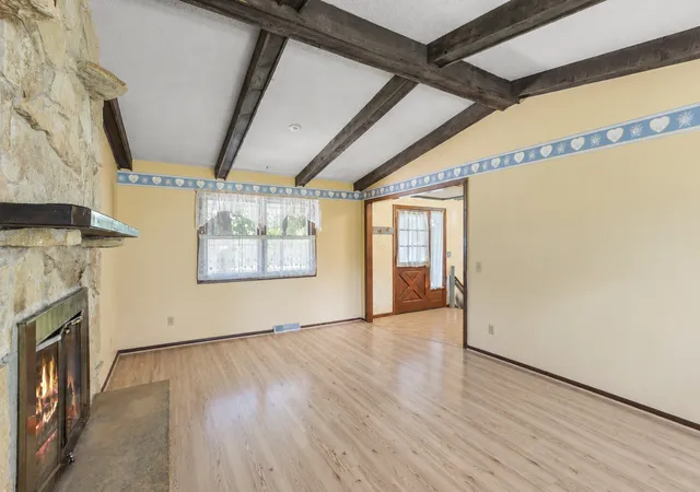 Photo 3 of Single family home for sale at 5640 154th Street W, Prior Lake, MN 55372 | MLS# 7108646 | Listing updated on 2026-10-09