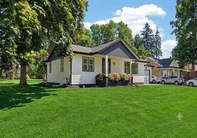Homes for sale in Rush City, MN | 285 W 1st St, Rush City, MN 55069 | MLS# 7108647