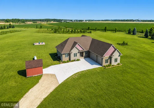 Photo 1 of Single family home for sale at 30061 Ashby Ct, Northfield, MN 55057 | MLS# 7108672 | Listing updated on 2026-09-06