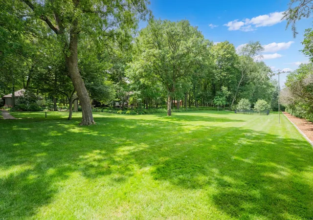 Photo 3 of Single family home for sale at 1635 Chippewa Dr NW, Rochester, MN 55901 | MLS# 7108676 | Listing updated on 2026-09-30
