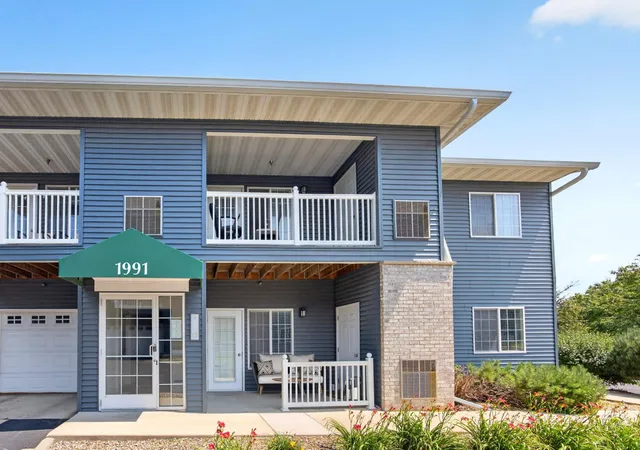 Photo 1 of Sale Pending at 1991 29th Place Nw #101, Rochester, MN 55901 | MLS# 7108682 | Listing updated on 2026-09-01