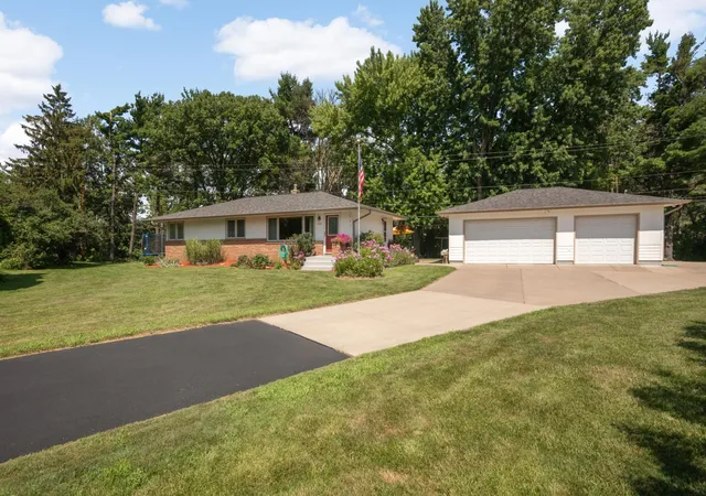 Photo 2 of Sale Pending at 3407 Payne Ave, Saint Paul, MN 55127 | MLS# 7108686 | Listing updated on 2026-08-12