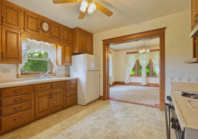 Photo 4 of Single family home for sale at 8412 Ingram Ave SW, Howard Lake, MN 55349 | MLS# 7108690 | Listing updated on 2026-09-07