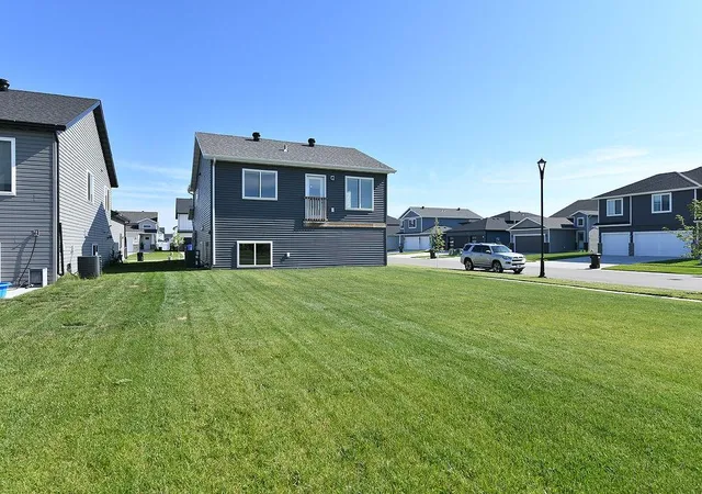 24th image of 1444 69 Ave S, Fargo, ND 58104 | MLS# 7108695