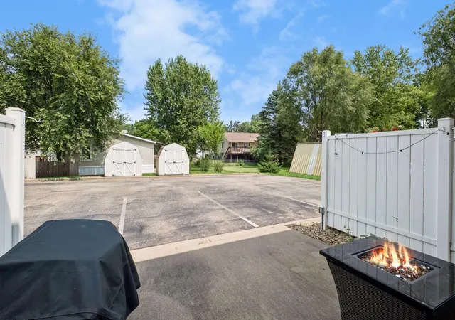 29th image of 634 Pine St #5, Prescott, WI 54021 | MLS# 7108696