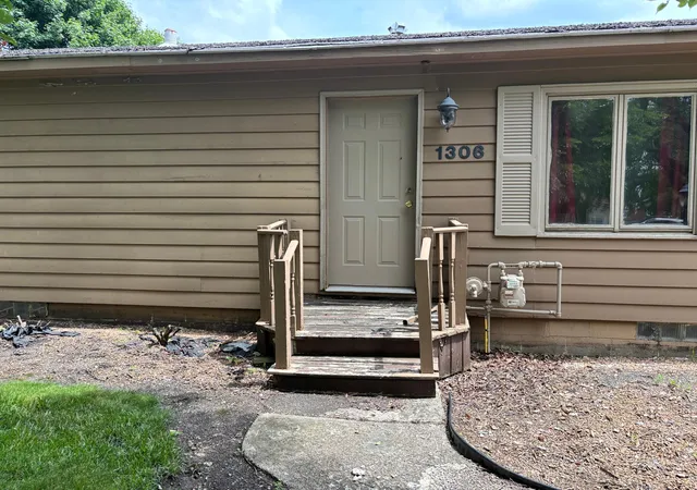 4th image of 1306 Crestview Rd, Albert Lea, MN 56007 | MLS# 7108700