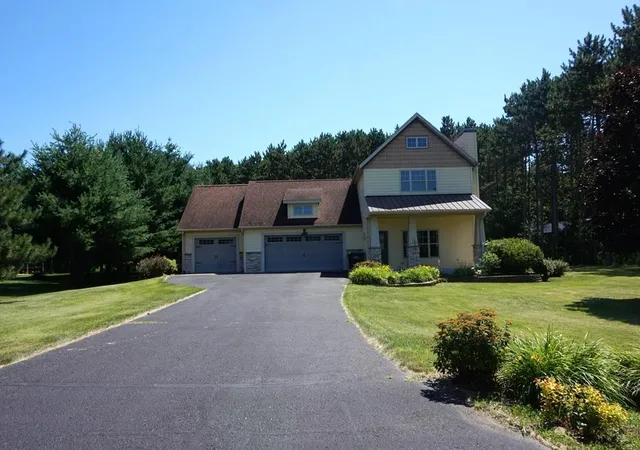 27th image of N8182 577th St, Colfax, WI 54730 | MLS# 7108718