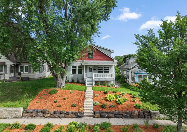 Photo 1 of Single family home for sale at 1281 3rd Street E, Saint Paul, MN 55106 | MLS# 7108728 | Listing updated on 2026-08-12