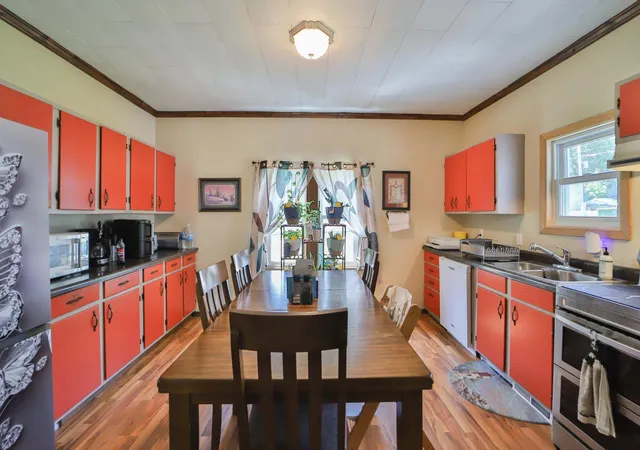 2nd image of 403 8th St Ne, Staples, MN 56479 | MLS# 7108739