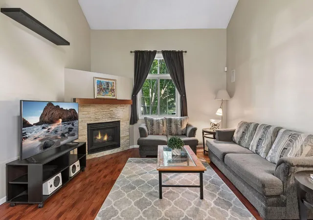 3rd image of 8367 Kimball Dr, Eden Prairie, MN 55347 | MLS# 7108742