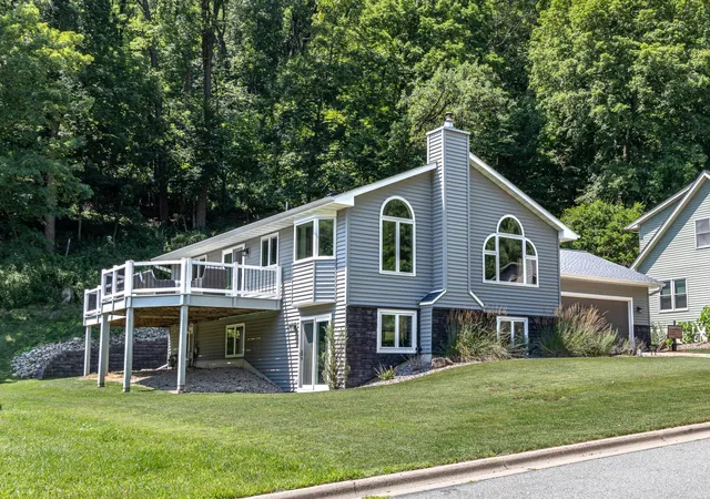Photo 1 of Sale Pending at 395 Pleasant Hl Dr, Winona, MN 55987 | MLS# 7108748 | Listing updated on 2026-08-21