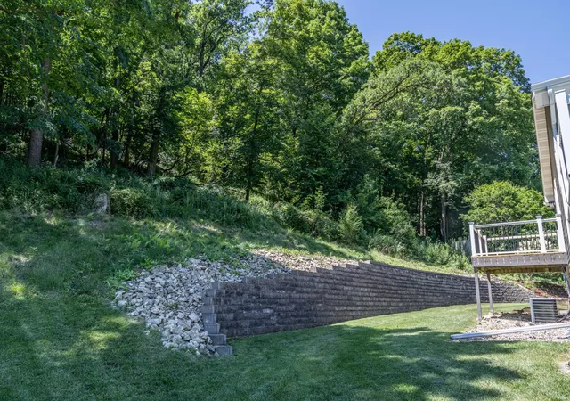 Photo 3 of Sale Pending at 395 Pleasant Hl Dr, Winona, MN 55987 | MLS# 7108748 | Listing updated on 2026-08-21