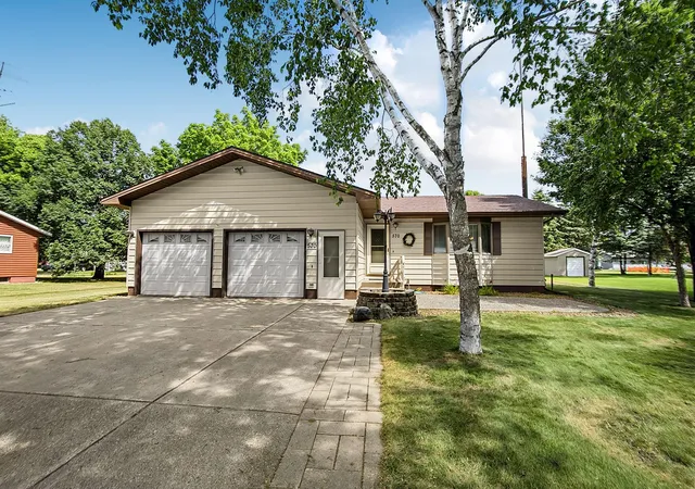 3rd image of 570 3Rd St Nw, Richmond, MN 56368 | MLS# 7108755