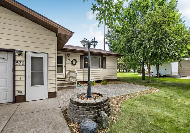 4th image of 570 3Rd St Nw, Richmond, MN 56368 | MLS# 7108755