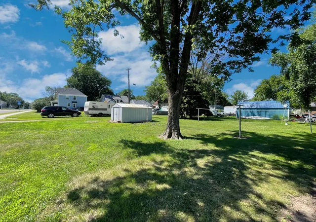 Homes for sale in Springfield, MN | 402 N Van Buren Ave, Springfield, MN 56087 | MLS# 7108768