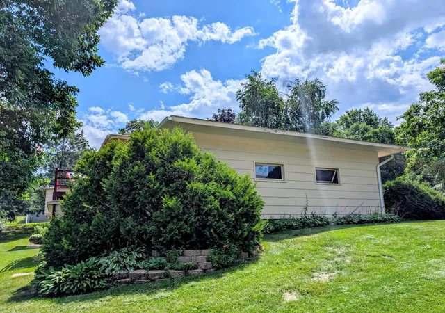 2nd image of 800 Central Ave, Long Prairie, MN 56347