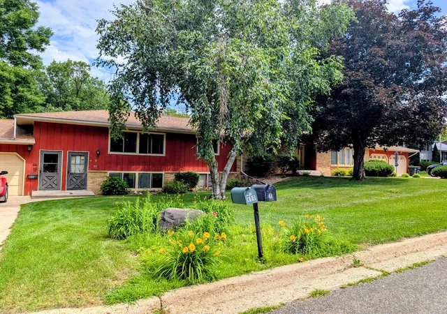 17th image of 800 Central Ave #1, Long Prairie, MN 56347 | MLS# 7108771