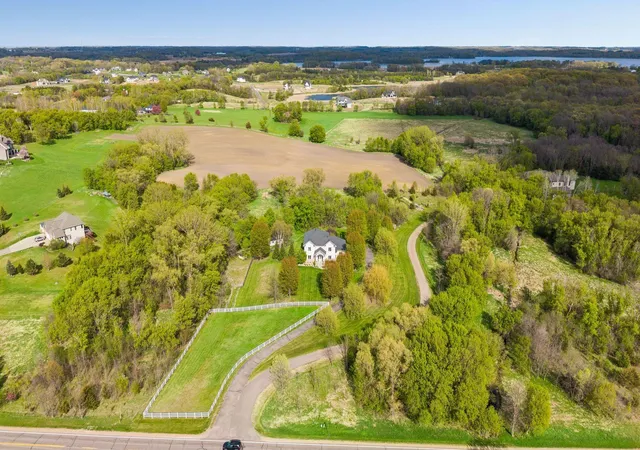 Photo 3 of Single family home for sale at 3420 County Rd 90, Maple Plain, MN 55359 | MLS# 7108781 | Listing updated on 2026-08-12