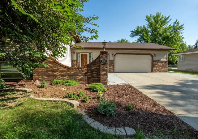 1st image of 1907 25 1/2 Ave S, Fargo, ND 58103 | MLS# 7108795
