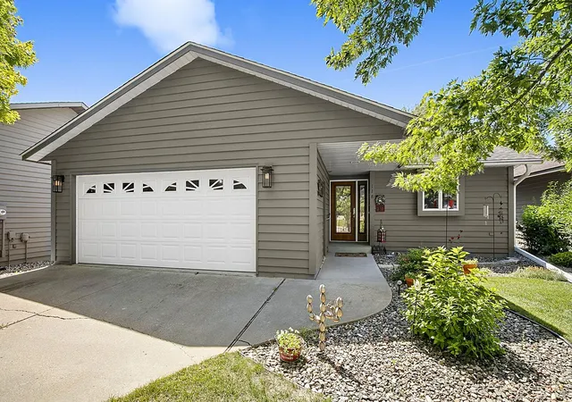 2nd image of 118 River Oaks Dr, Cold Spring, MN 56320 | MLS# 7108798