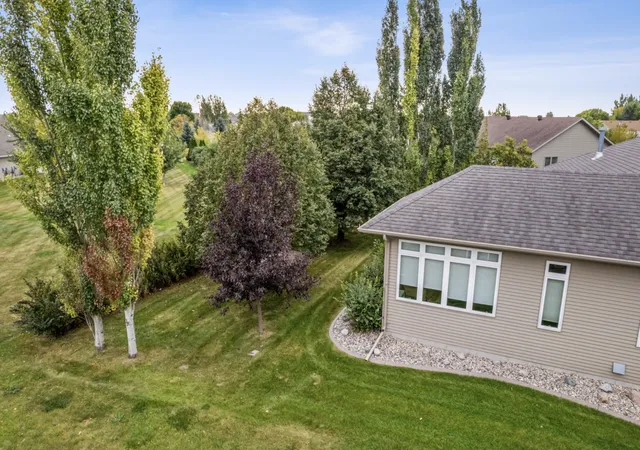 Photo 3 of Single family home for sale at 868 32nd Street S, Moorhead, MN 56560 | MLS# 7108801 | Listing updated on 2026-09-02