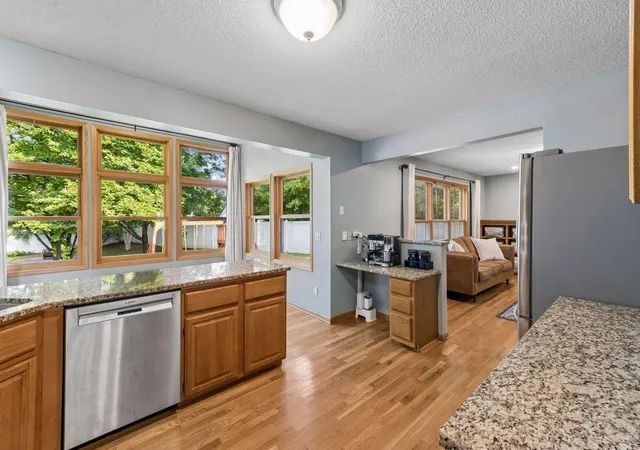 Photo 4 of Single family home for sale at 4601 Fairway Hills Dr, Saint Paul, MN 55123 | MLS# 7108859 | Listing updated on 2026-08-31