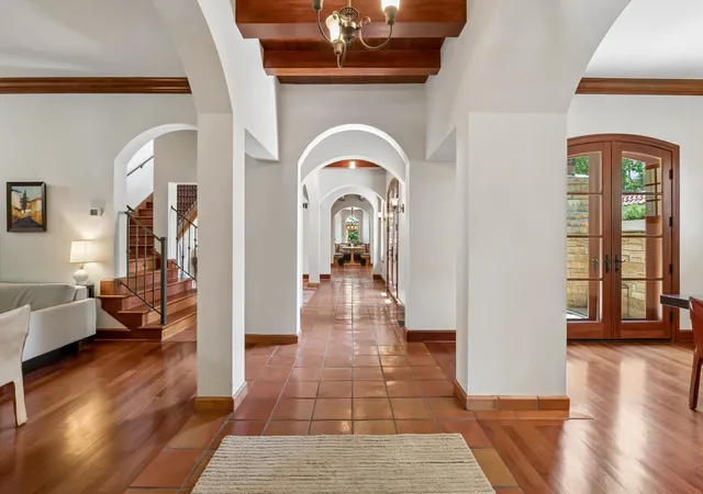 Photo 2 of Mansion for sale at 4051 Linden Hills Blvd, Minneapolis, MN 55410 | MLS# 7108868 | Listing updated on 2026-07-30
