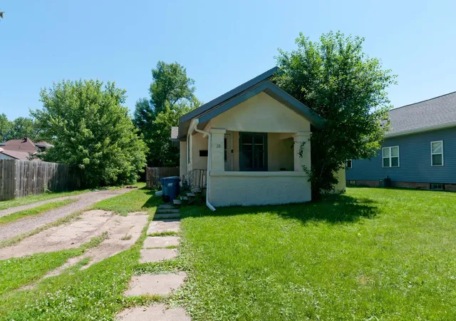 3rd image of 19 Hatten Ave, Rice Lake, WI 54868 | MLS# 7108882