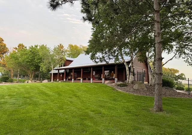 1st image of 3277 190th St E, Prior Lake, MN 55372 | MLS# 7108883