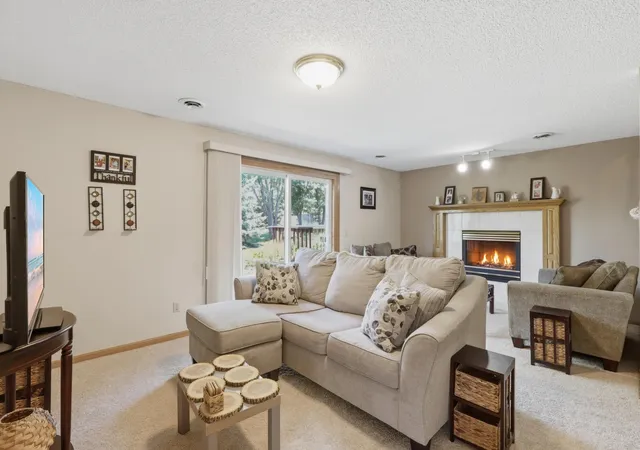 4th image of 1490 Mallard Pl, Waconia, MN 55387 | MLS# 7108884
