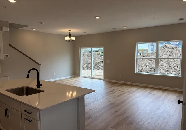 2nd image of 23146 Creekview Ct, Rogers, MN 55374 | MLS# 7108900