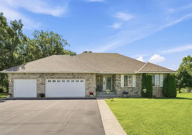 Single family home for sale at 38249 Everton Ave, North Branch, MN 55056 | MLS# 7108912